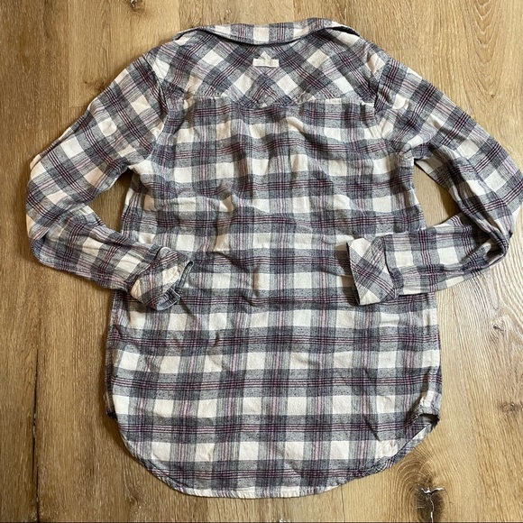 Roots Oversized Plaid Flannel Henley - Picture 10 of 16
